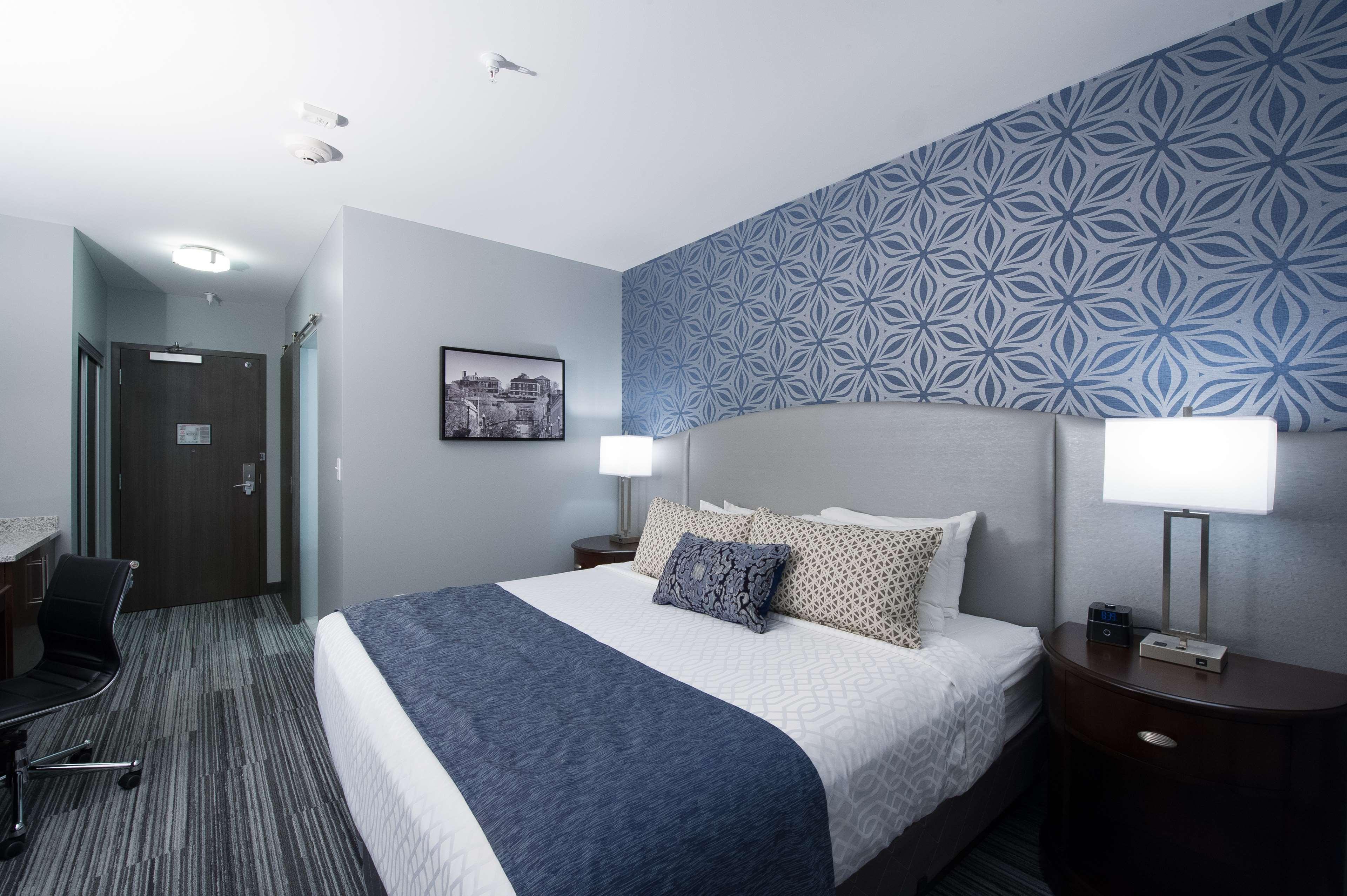Best Western Plus Franklin Square Inn Трой Екстер'єр фото