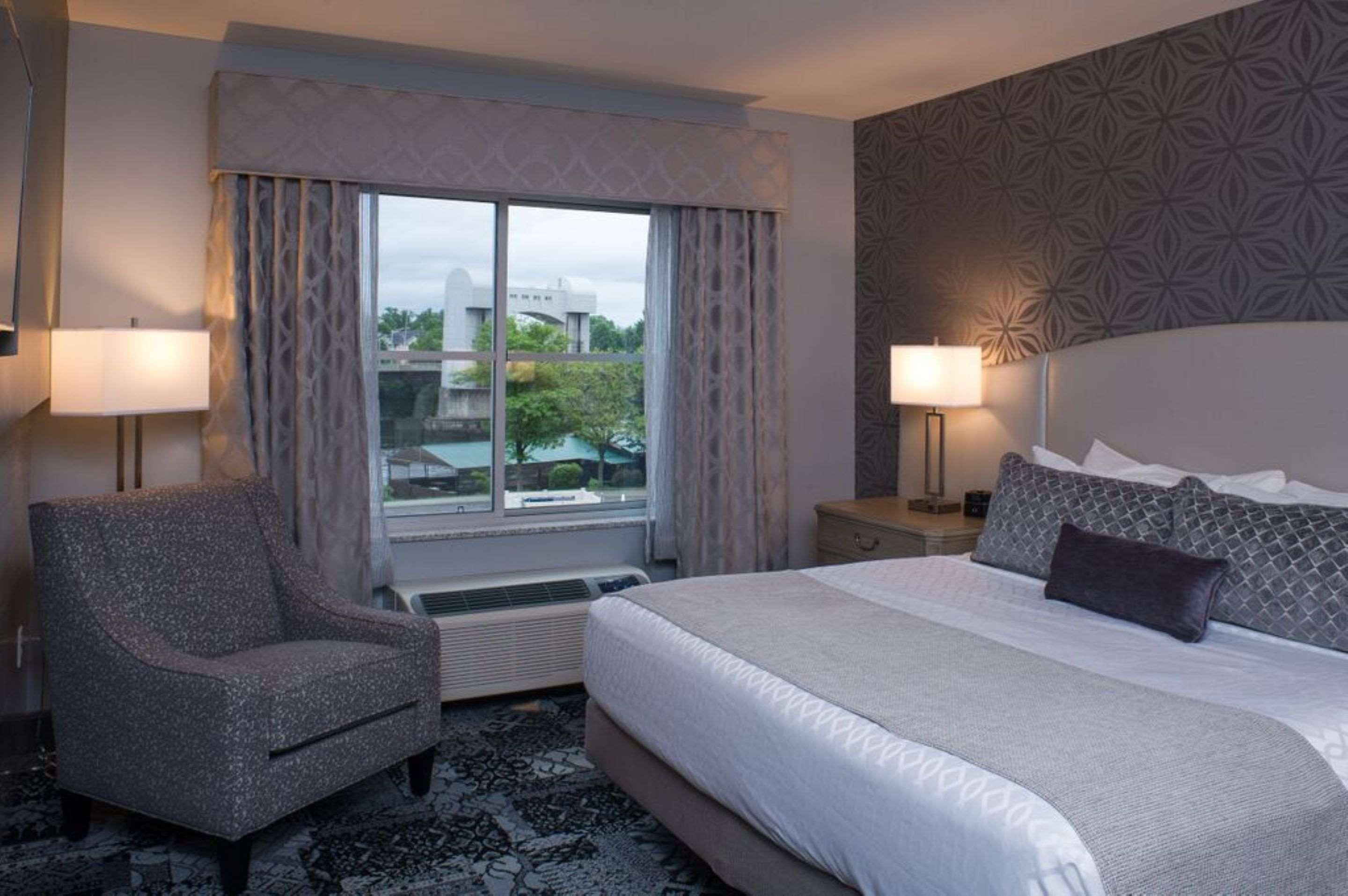 Best Western Plus Franklin Square Inn Трой Екстер'єр фото
