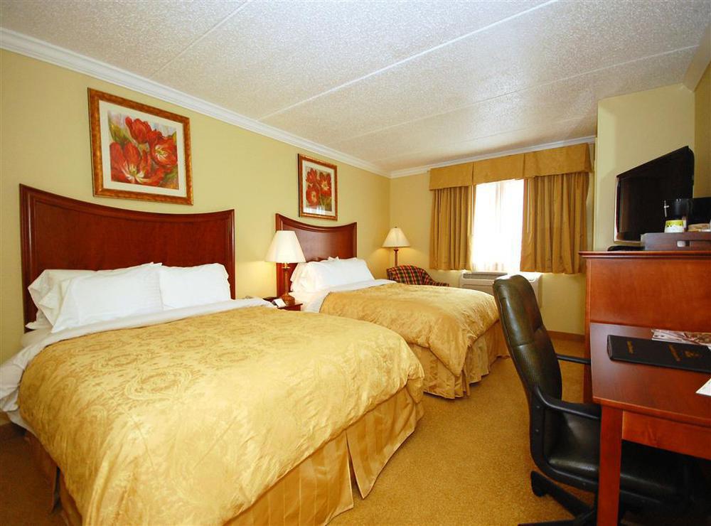 Best Western Plus Franklin Square Inn Трой Екстер'єр фото